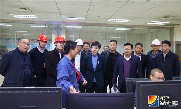 汶上县委书记李志红到阳城煤电调度协调向县城集中供暖工作