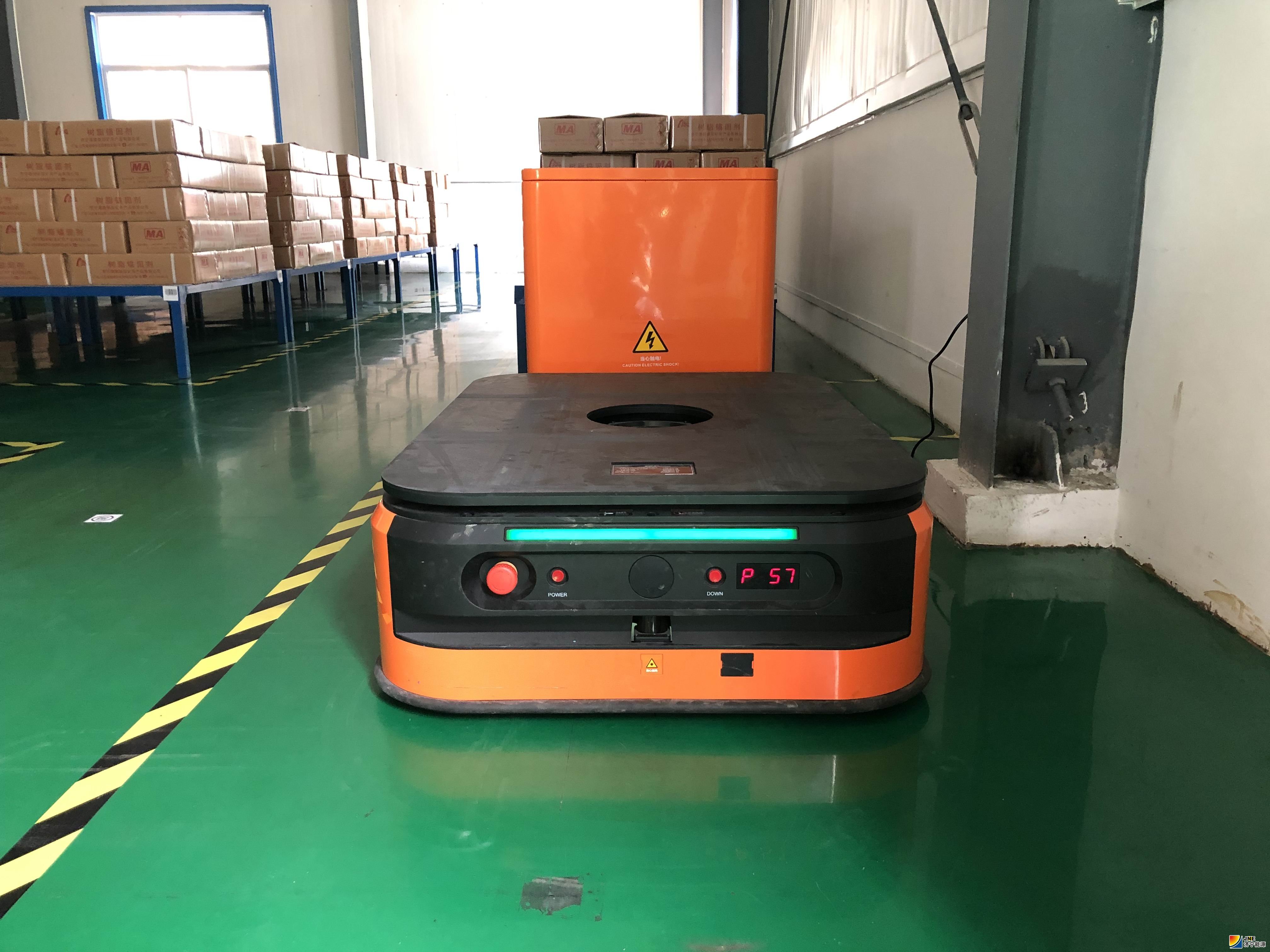 2019年9月16日，落陵盛源：矿用产品公司引进无人搬运设备提高智能化水平（郝晓霞）01 .jpg