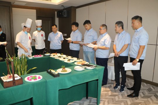 园中圆公司：技能比武大练兵  激情青春展风采