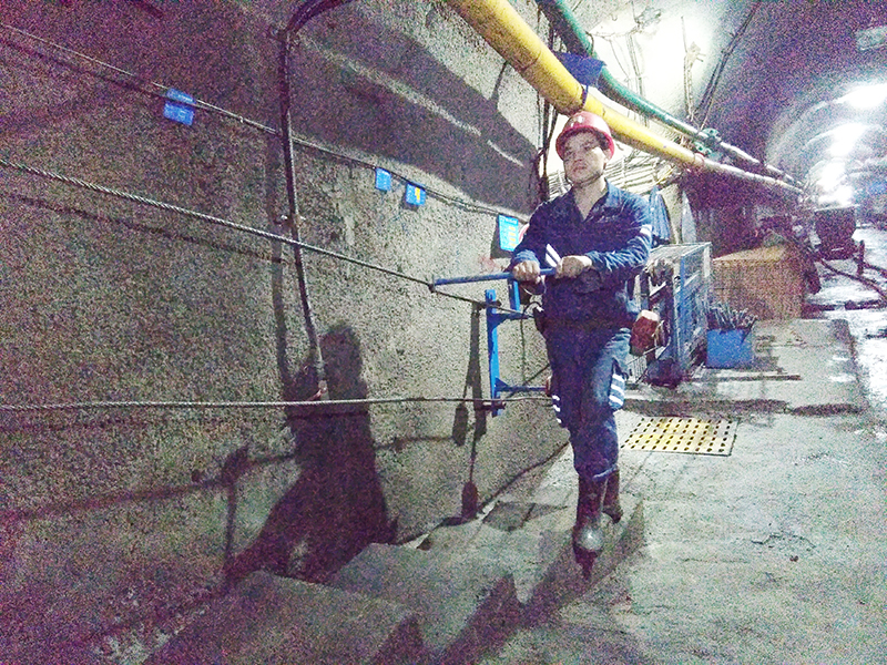 1631670934490281.jpg 助行器.jpg