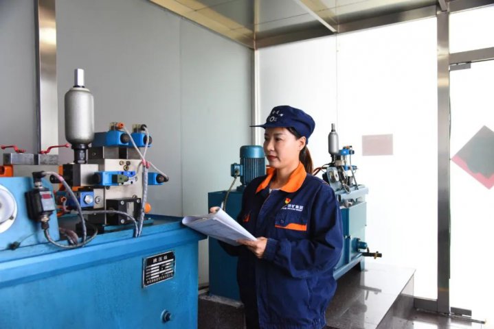 最美班组长丨赵敏：扬巾帼之志，展班组风采