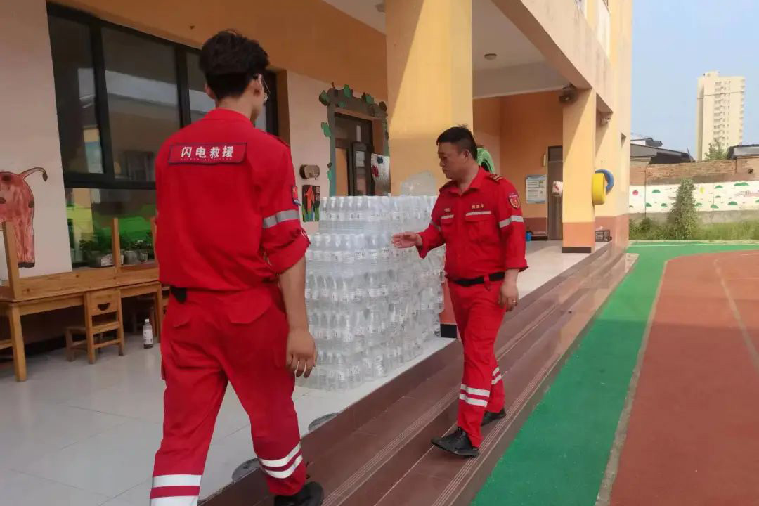 1729735812105733.jpg 00001.jpg