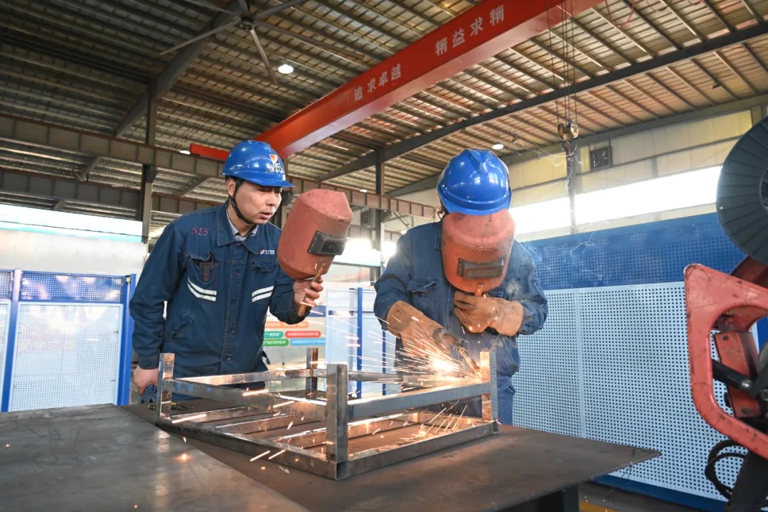 1733883137105178.jpg 0002.jpg