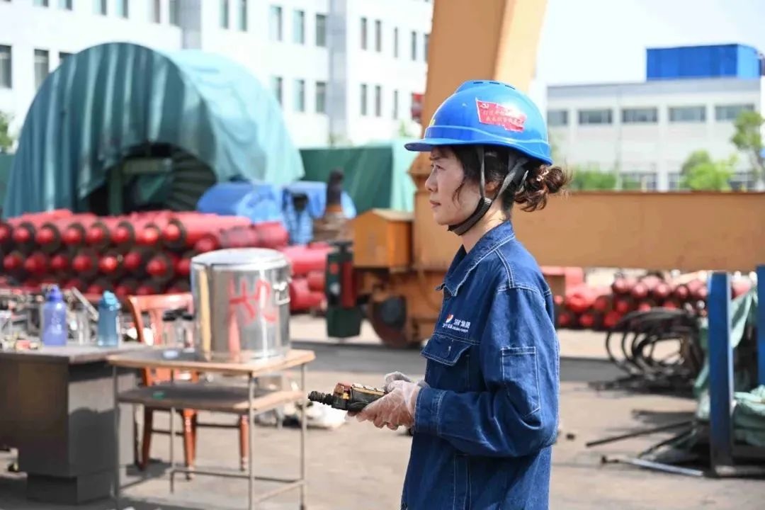 1751858576697114.jpg 03.jpg